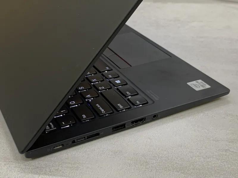 Lenovo ThinkPad X1 Carbon 8th Gen 8GB/256GB image 2