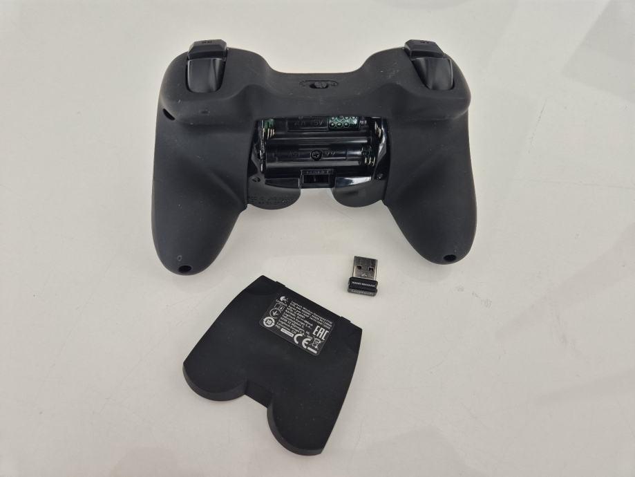 LOGITECH F710 WIRELESS GAMEPAD